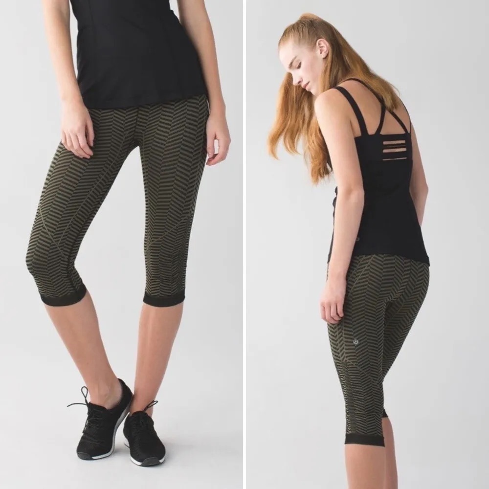 Lululemon In the Flow Cropped Seamless Leggings Fatigue Green Compression Size 6